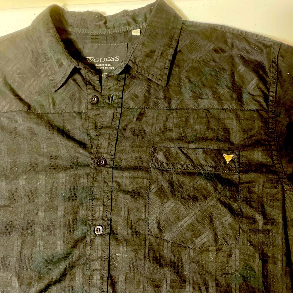 Mens Guess XXL button up shirt. Logo pocket measurements